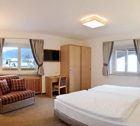 Fever Apart Otel 3*